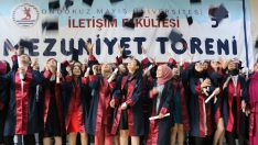 Çarşamba’da İletişim Fakültesi Öğrencilerinin Mezuniyet Sevinci